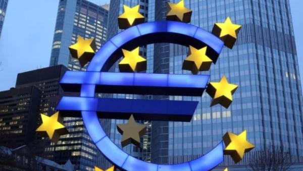 Ευρωπαϊκή Κεντρική Τράπεζα: Αναμένεται να προχωρήσει σε νέα μεγάλη αύξηση των επιτοκίων
