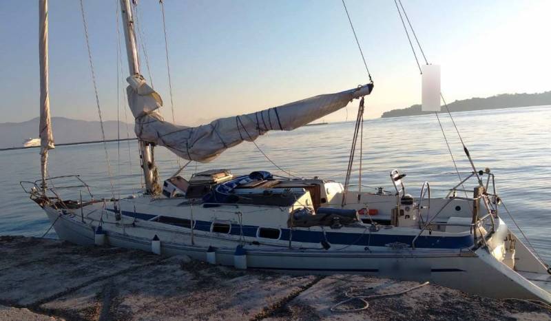 Εξάρθρωση σπείρας που διευκόλυνε την παράνομη έξοδο αλλοδαπών από την Ελλάδα με τη χρήση σκαφών