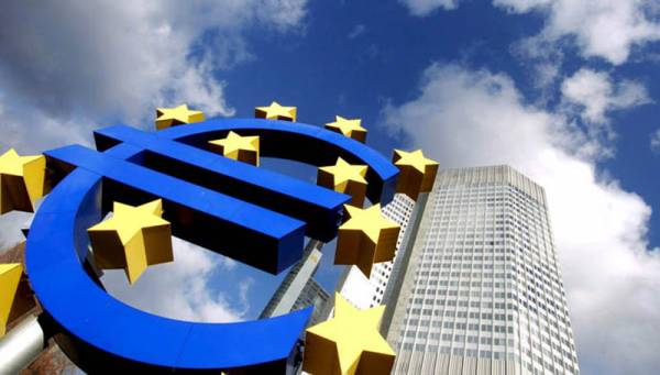 Μείωση κατά 200 εκατ. ευρώ του ανώτατου ορίου δανεισμού των ελληνικών τραπεζών μέσω ΕLA