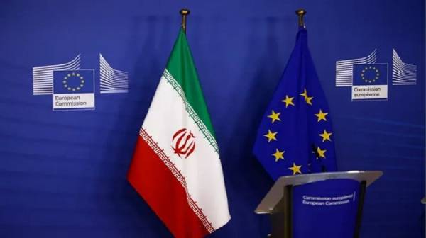 Η ΕΕ διευρύνει τις κυρώσεις της στο Ιράν