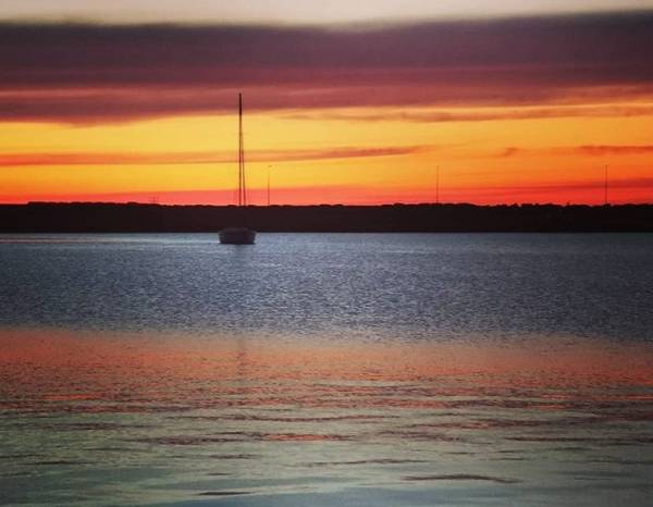 Το ηλιοβασίλεμα της Κυπαρισσίας «μάγεψε» το Instagram - Διακρίθηκε σε διαγωνισμό φωτογραφίας