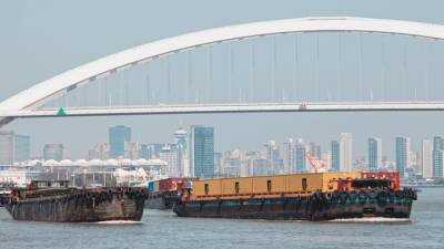 Η Κίνα έτοιμη να δώσει μάχη «μέχρις εσχάτων» μετά την εξαγγελία νέων αμερικανικών δασμών