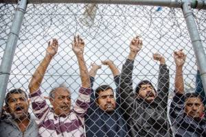 Τέλος η Αμυγδαλέζα, ελεύθεροι οι μετανάστες ύστερα από 18 μήνες