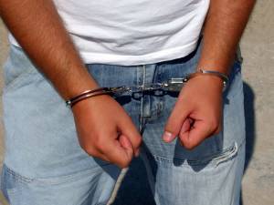 Συλλήψεις για ληστεία και παράνομη διαμονή στη χώρα στην Αργολίδα