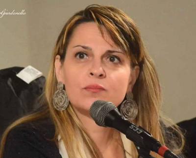 Η Σοφία Σκλείδα στην «Ε»: «Οι μαθητές αποτελούν ανεξάντλητη πηγή έμπνευσης»