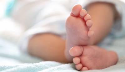 Θεσσαλονίκη: Νεκρό βρέφος 47 ημερών από κρανιογκεφαλικές κακώσεις