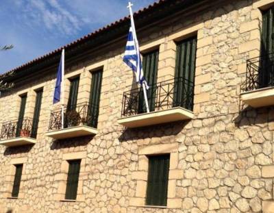 Κισκήρας κατά αντιπολίτευσης στη Δυτική Μάνη