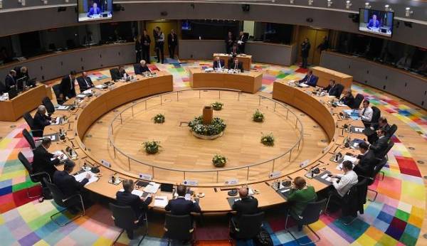 Ισπανία, Ιρλανδία και Λουξεμβούργο διεκδικούν την προεδρία του Eurogroup