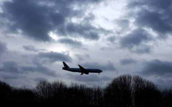 Αναστολή πτήσεων στο αεροδρόμιο Γκάτγουικ του Λονδίνου
