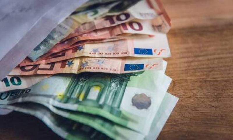 Συντάξεις, επιδόματα: Ξεκινούν οι πληρωμές - Αναλυτικά οι ημερομηνίες