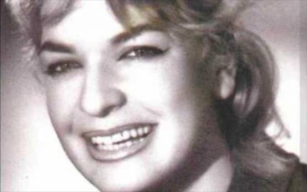 Πέθανε η τραγουδίστρια Νάντια Κωνσταντοπούλου