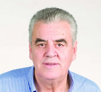 Καταγγελίες Μπρεδήμα: &quot;Πυροτέχνημα οι μειώσεις για τα δημοτικά τέλη&quot;
