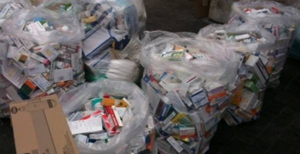 Φάρμακα για πρόσφυγες της Λέσβου συγκέντρωσαν στην Τρίπολη