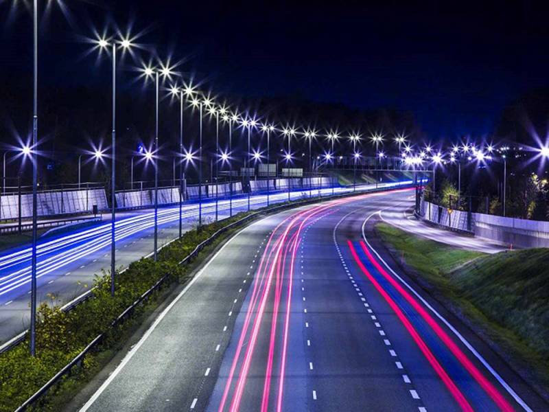 Σύμβαση για φωτισμό στο οδικό δίκτυο της Περιφέρειας Πελοποννήσου