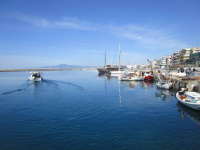 Κεντρικό Λιμεναρχείο Καλαμάτας: Τι ισχύει για αλιεία και αγκυροβόλιο τη θερινή περίοδο