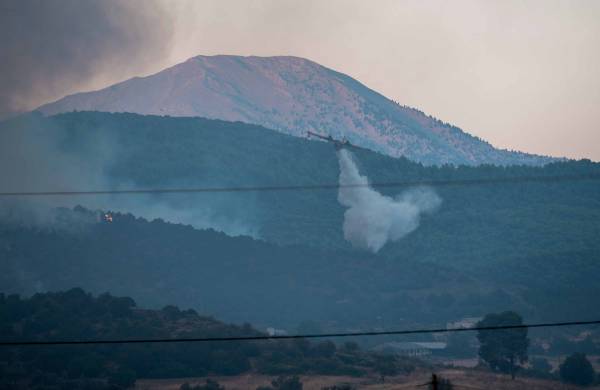 Σε ύφεση και οριοθετημένη η πυρκαγιά στην Εύβοια - Κάηκαν 23.565 στρέμματα