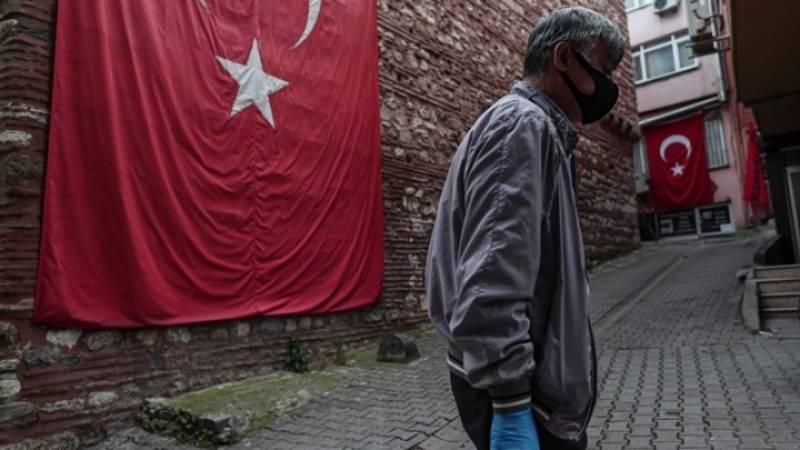 Τουρκία: 18 θάνατοι, 1.212 κρούσματα μόλυνσης από τον κορονοϊό σε 24 ώρες