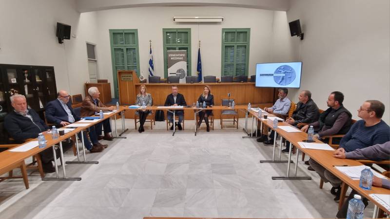 Συνάντηση Μαντά με εκπροσώπους συνεταιρισμών και ομάδων παραγωγών: Καταγραφή προβλημάτων του πρωτογενή τομέα