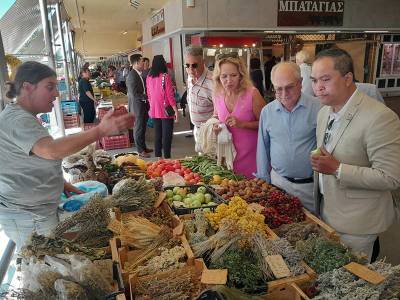Κολακευτικές αναφορές για την Κεντρική Αγορά Καλαμάτας
