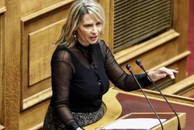 Κατερίνα Παπακώστα: Το πρόγραμμα της αξιωματικής αντιπολίτευσης πλήττει την μεσαία τάξη