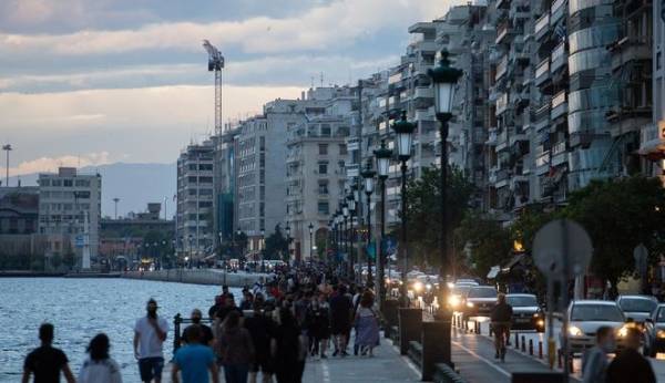 Ανησυχία για τη Βόρεια Ελλάδα: Αύξηση 20% των κρουσμάτων στη Θεσσαλονίκη
