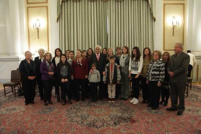 Τον Πρόεδρο της Δημοκρατίας βράβευσε ο Σύλλογος &quot;Νέοι Ορίζοντες&quot; του Δήμου Ευρώτα (φωτογραφίες)