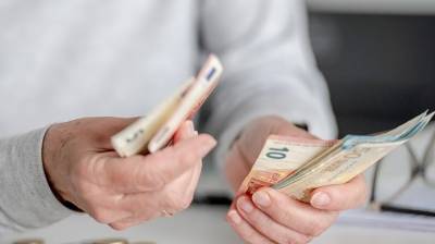 Συντάξεις χηρείας: Αυξήσεις έως 470 ευρώ σε 8.500 δικαιούχους