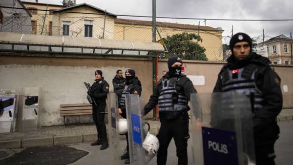Μαζικές συλλήψεις στην Τουρκία υπόπτων για σχέσεις με το Ισλαμικό Κράτος