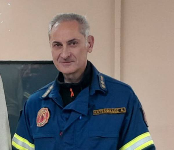 Διοικητής Πυροσβεστικών Υπηρεσιών Μεσσηνίας ο πύραρχος Αθαν. Κατσαφάδος