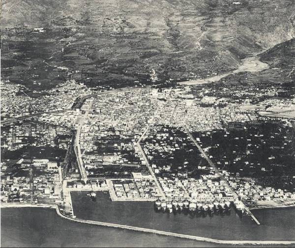 Η Καλαμάτα από ψηλά τη δεκαετία του 1950