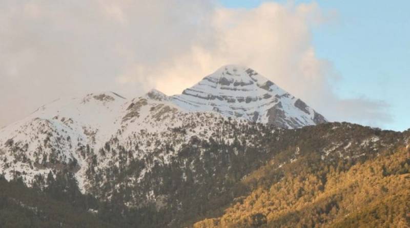 Ανάβαση στην κορυφή του Ταϋγέτου από τον Ορειβατικό Σύλλογο Καλαμάτας