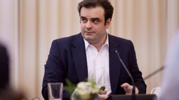 Πιερρακάκης: Από την Δευτέρα 10 Ιανουαρίου ολοκληρώνεται η ένταξη των ασφαλιστικών ταμείων στην ηλεκτρονική συνταγογράφηση