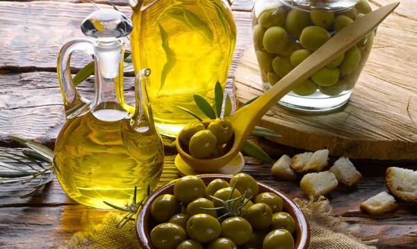Εξτρα παρθένο λάδι τρώει το 57% των Ελλήνων