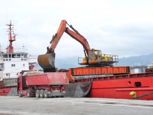 2.500 τόνοι χαλίκι για το νέο δρόμο από το Βόλο στην Καλαμάτα