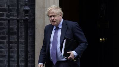 Μπόρις Τζόνσον: Έτοιμες οι κυρώσεις αν η Ρωσία επιτεθεί στην Ουκρανία