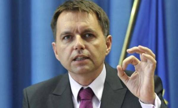 &quot;Αν η Ελλάδα απορρίψει την πρόταση... τέλος&quot; δήλωσε ο Σλοβάκος ΥπΟικ