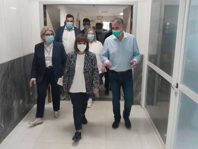 Η Πρόεδρος της Δημοκρατίας ενημερώθηκε στο Νοσοκομείο Καλαμάτας (βίντεο)