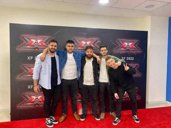 Το συγκρότημα «Εποχές» έλαμψε στο “X-Factor”