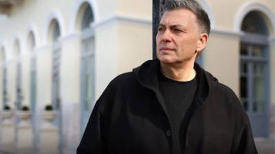 «Να γυρίσεις που»: Το νέο τραγούδι του Νίκου Μακρόπουλου