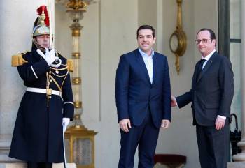 Τσίπρας σε Ολάντ: &quot;Χρειάζεται μια νέα συμφωνία για την Ευρώπη&quot;