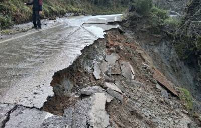 Σοβαρές ζημιές στις υποδομές του Ταϋγέτου λόγω βροχοπτώσεων - Προληπτική εκκένωση των οικισμών της Άνω Μεριάς και του Μαχαλά