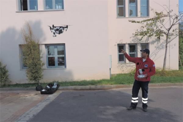 Καλαμάτα: Παραχώρηση drone στην Ελληνική Ομάδα Διάσωσης (βίντεο)