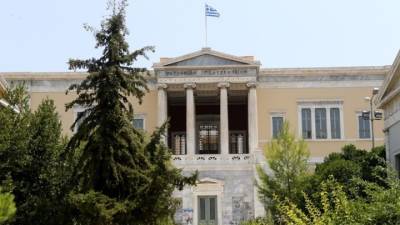 Η λύση του γόρδιου δεσμού των «αιώνιων» φοιτητών – Η νέα ρύθμιση