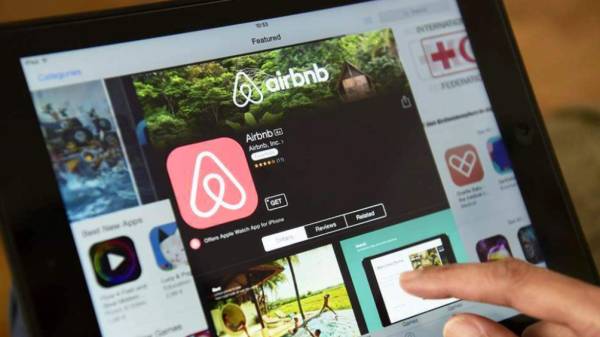 Ακίνητα Airbnb: «Κύμα» ελέγχων και πρόστιμα (Βίντεο)