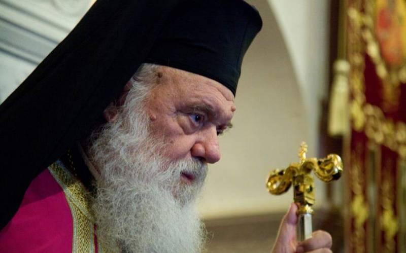 Ιερώνυμος: Η Εκκλησία εφαρμόζει τις οδηγίες των ειδικών - Δεν έχουμε «μετρητή πίστης»