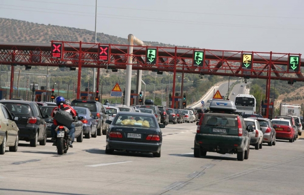 Ελαφρά μειωμένη η κίνηση στα διόδια: 15.000 αυτοκίνητα "πέρασαν" τις γιορτές στη Μεσσηνία