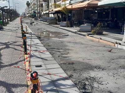 “Τρέχει” να προλάβει το Πάσχα η δημοτική αρχή - Επιτάχυνση εργασιών για ανάπλαση της Ναυαρίνου