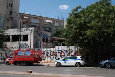 Κυψέλη: Ταυτοποιήθηκε η σορός της γυναίκας που βρέθηκε σε βαλίτσα
