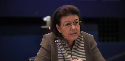 Μενδώνη για φωτιά στην Αρχαία Ολυμπία: Ό,τι είναι δυνατόν να γίνει για την προστασία του μουσείου, γίνεται
