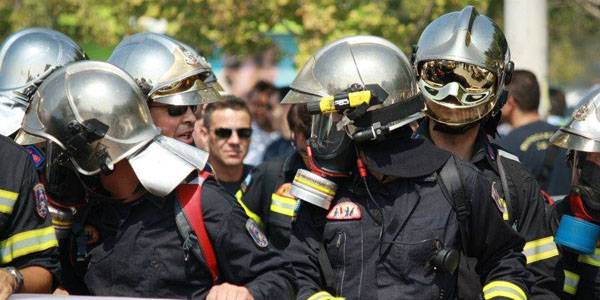 Στις κινητοποιήσεις στην Αθήνα οι πυροσβέστες της Μεσσηνίας